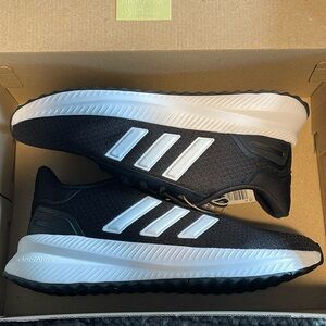 NWT Men’s cloud foam X_PLR PATH Adidas gym shoes!!